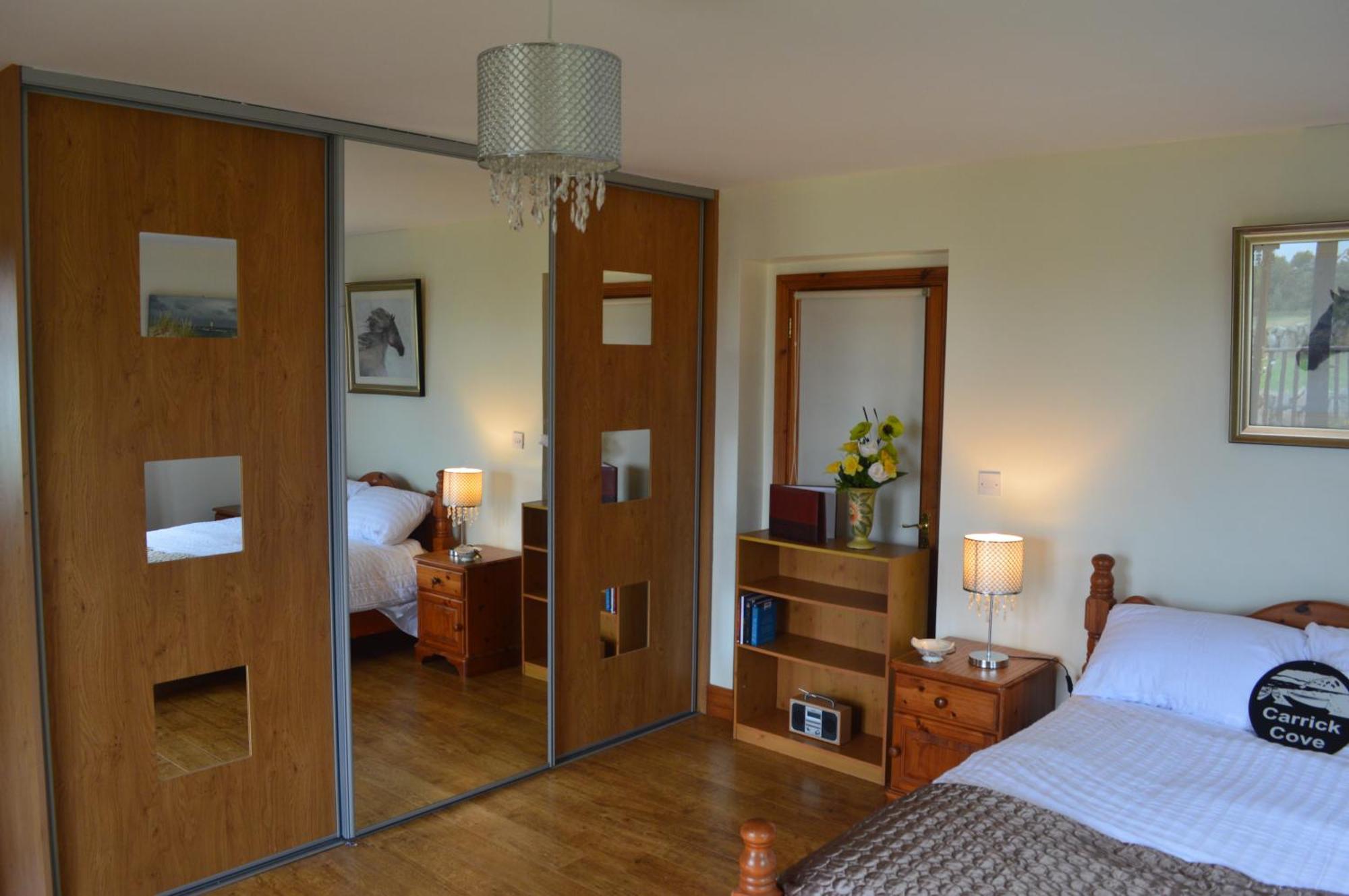 Carrick Cove Self Contained Accomodation With Private Decking Annalong Exteriér fotografie