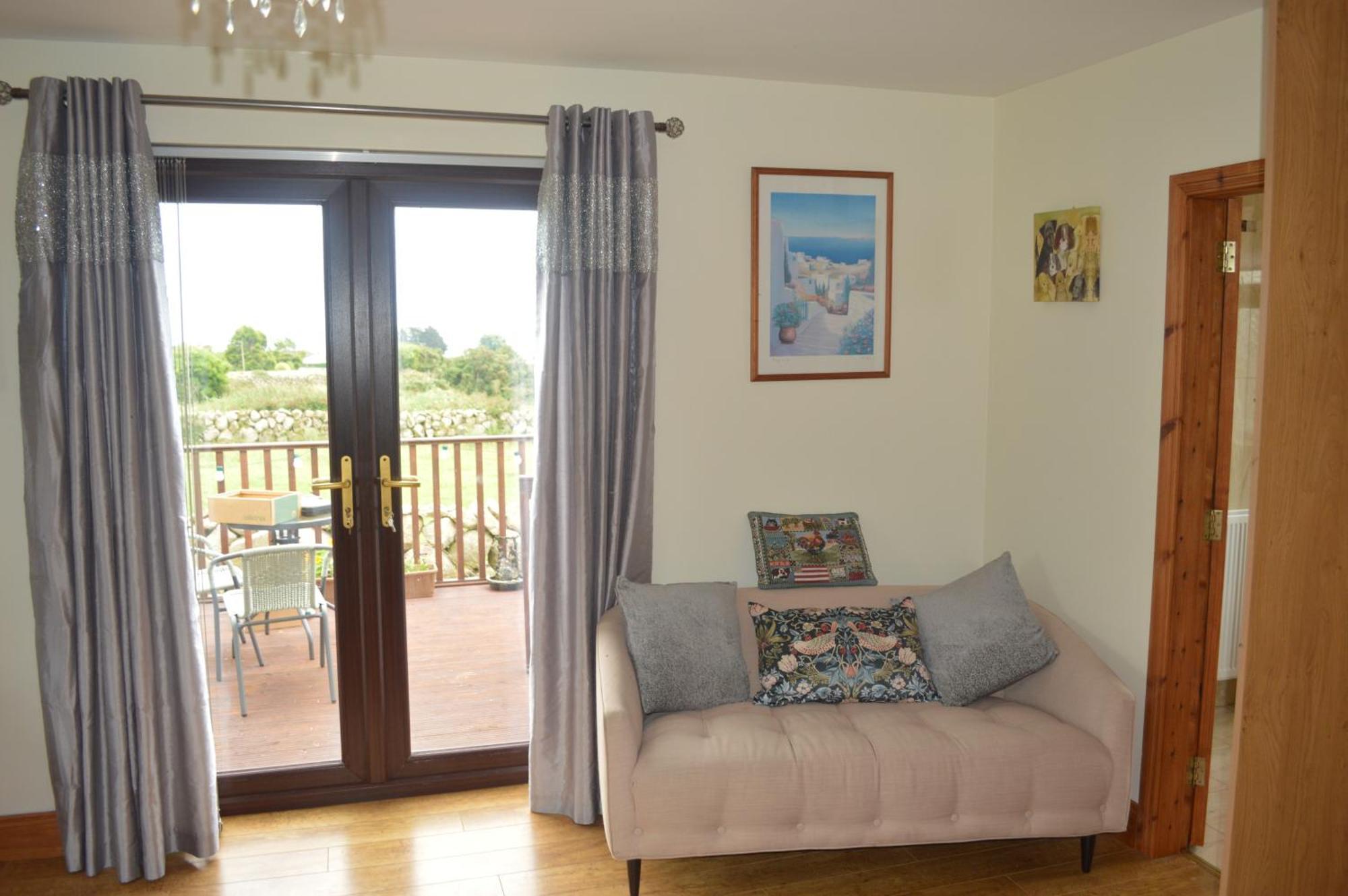 Carrick Cove Self Contained Accomodation With Private Decking Annalong Exteriér fotografie